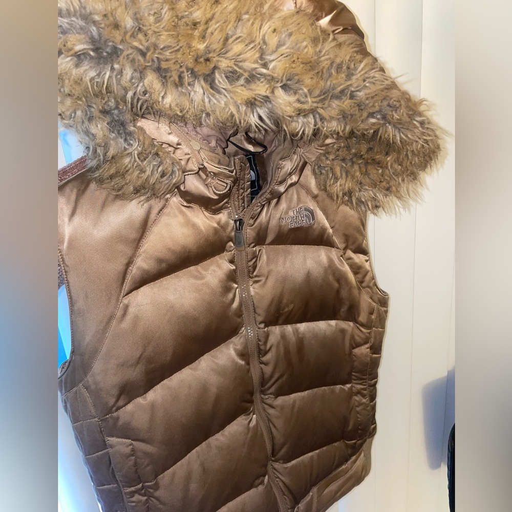 Beautiful North face vest